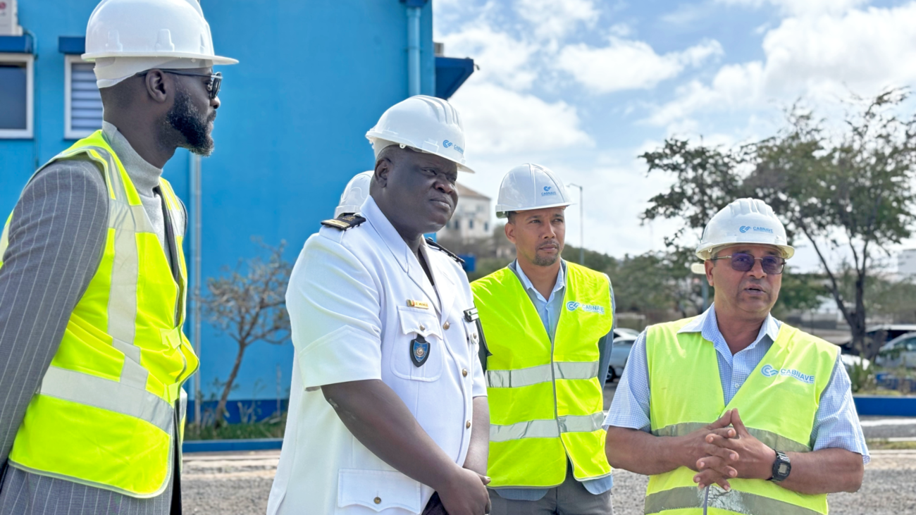 Visita de cortesia do Diretor do Centro Multinacional de Coordenação Marítima da Zona G à CABNAVE.