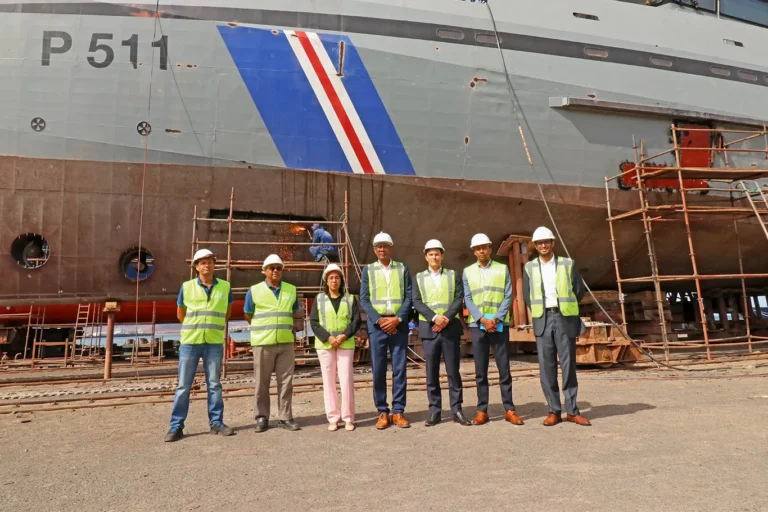 Embaixador do Luxemburgo visita a CABNAVE no âmbito da economia marítima em Cabo Verde